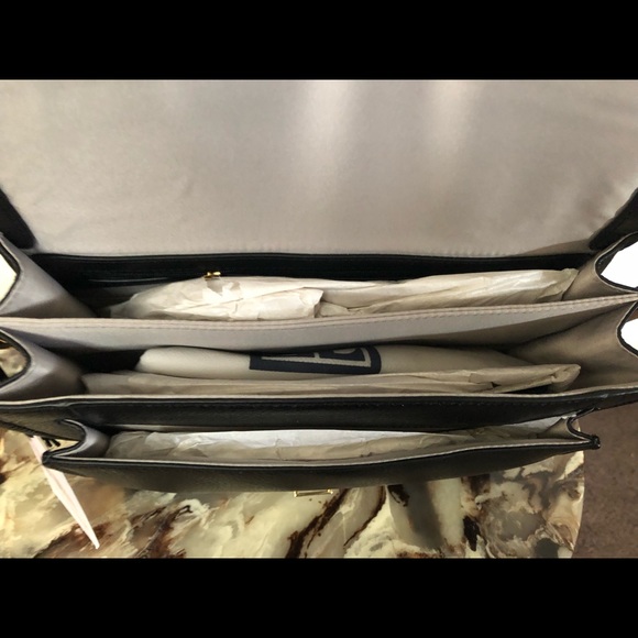 Ivanka Trump Hopewell purse - Picture 3 of 7